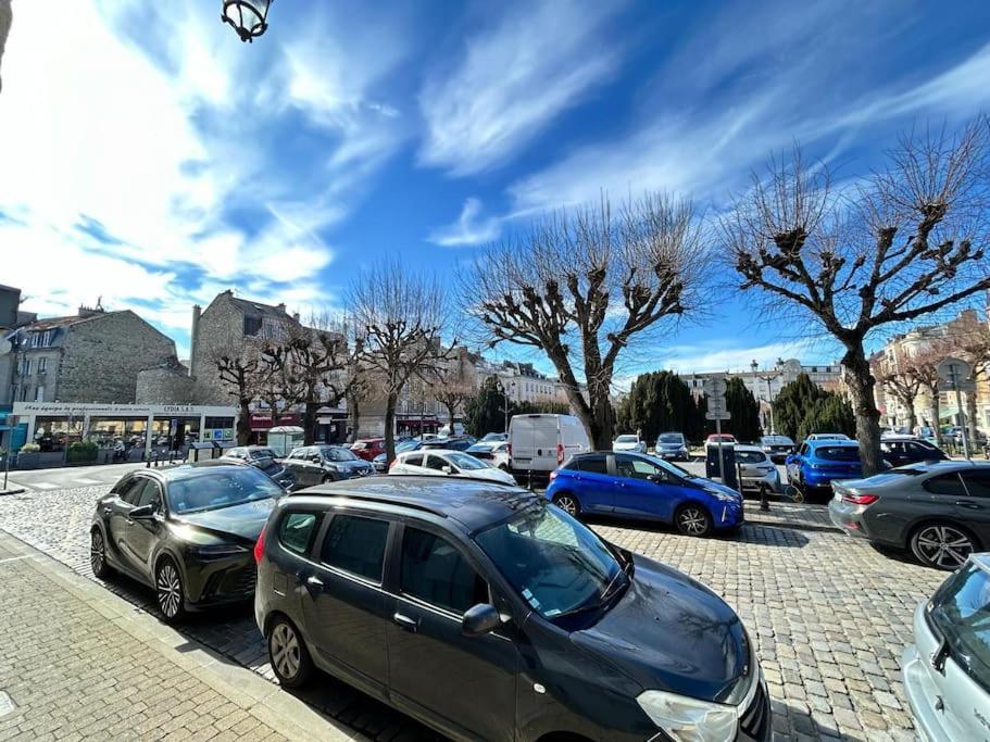 Forum Flower Spacieux T2 Au Coeur De La Ville Reims Eksteriør bilde
